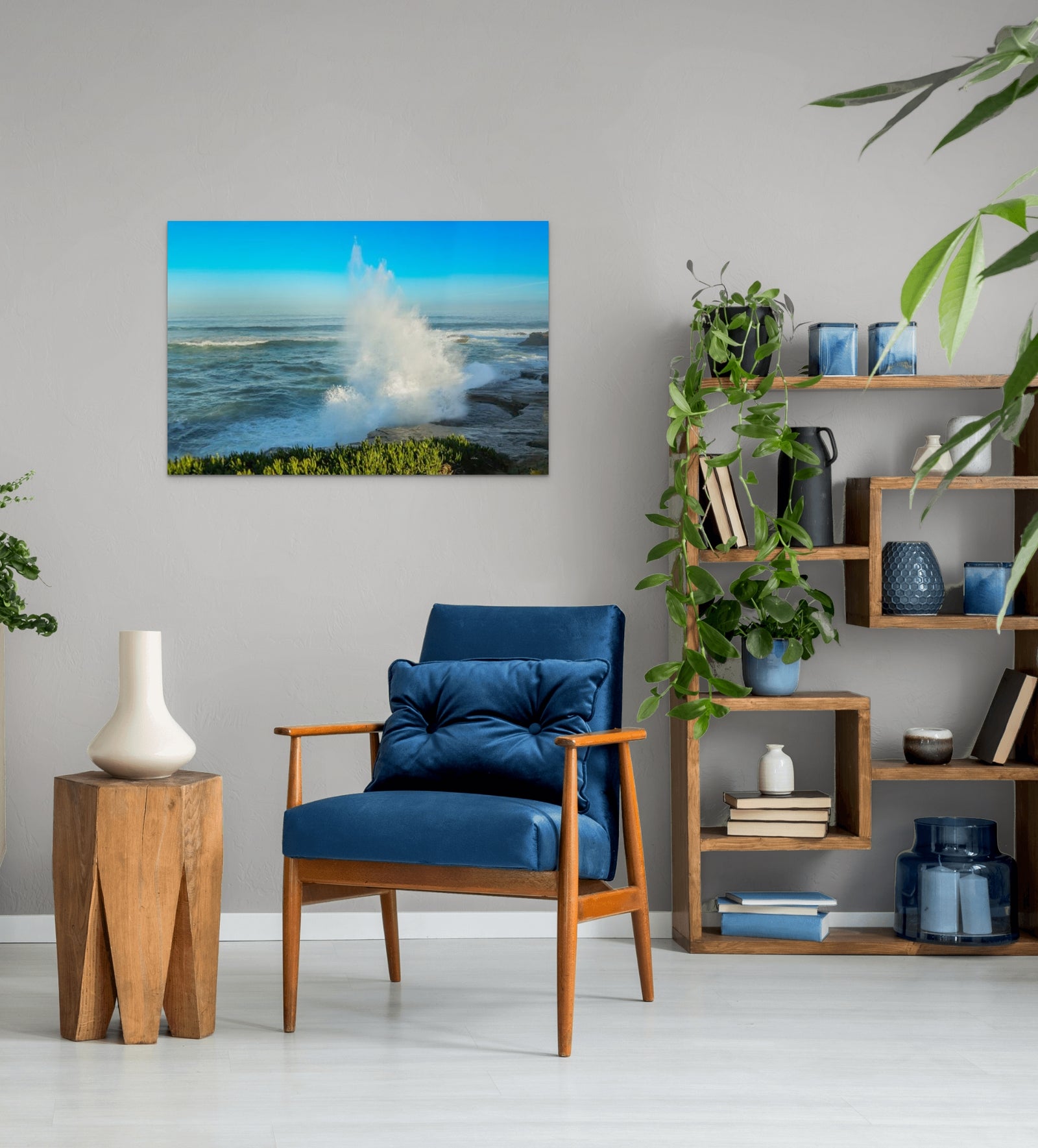 Wave Shoots up to the Sky